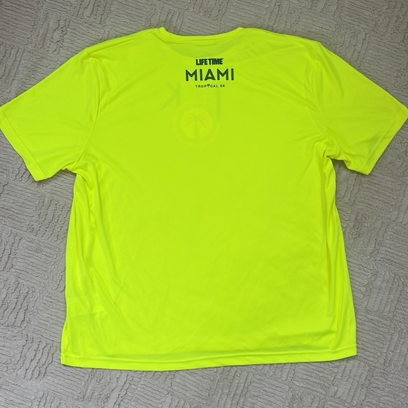 Craft short sleeve t-shirt, Lifetime Miami Tropical 5k
Size XXL, New condition - Picture 2 of 16